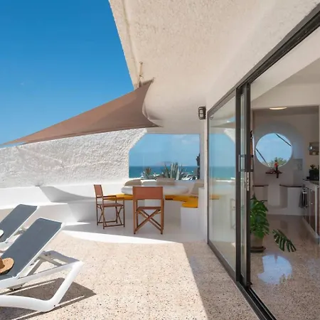 Lanzarote Famara Beach Bungalow Exterior photo
